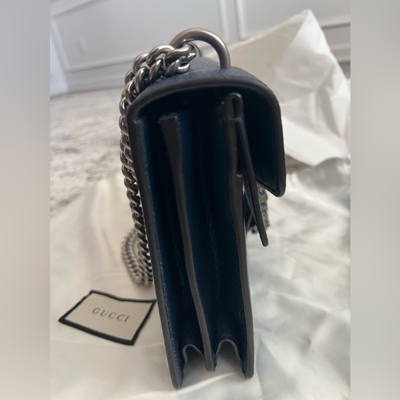 Brand new never used Gucci Dionysus handbag, with box - Picture 3 of 12